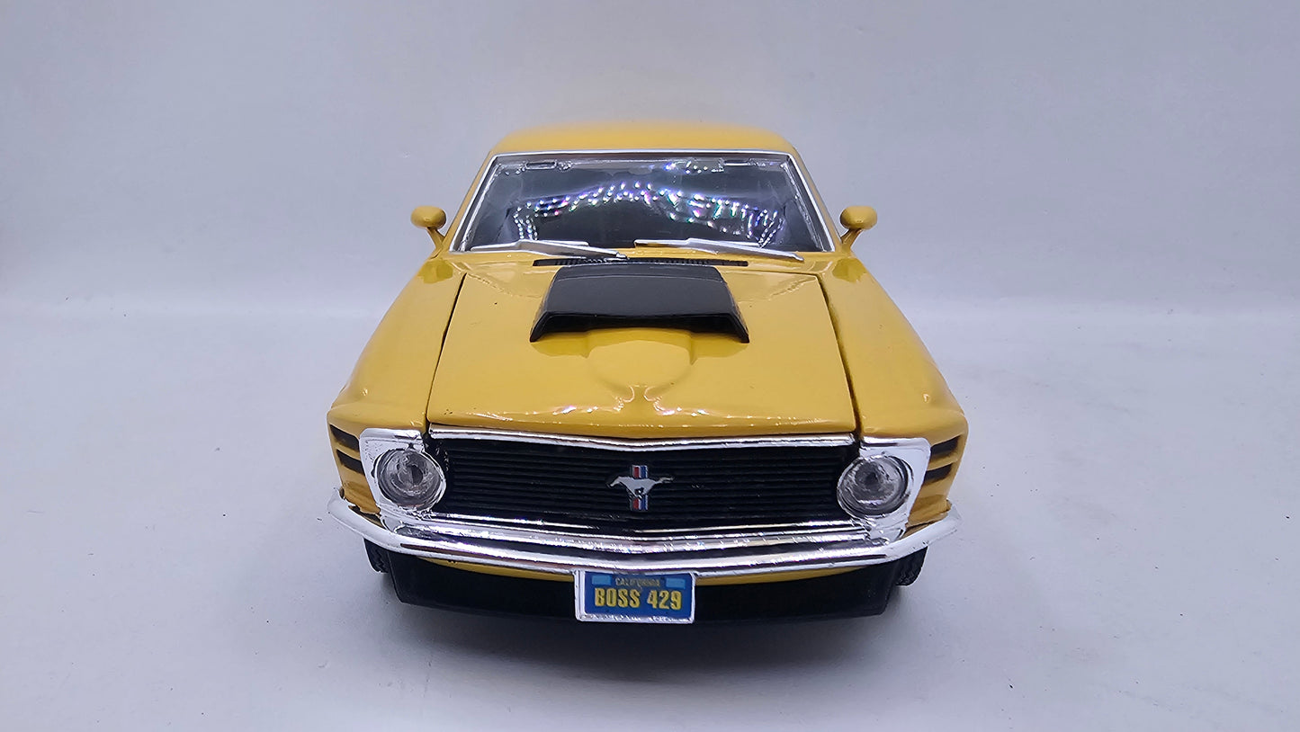 Ford Mustang Boss 429 1970 - Escala 1/24 - MotorMax - (Sin caja)