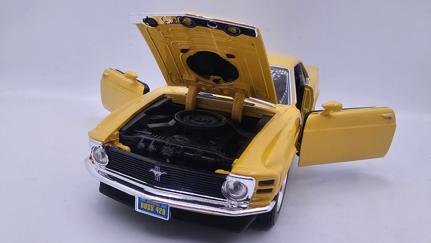 Ford Mustang Boss 429 1970 - Escala 1/24 - MotorMax - (Sin caja)