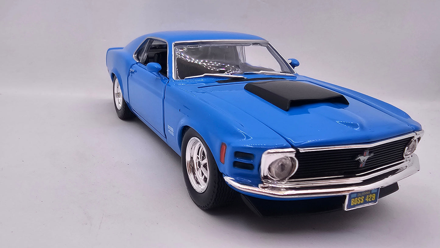 Ford Mustang Boss 429 1970 - Escala 1/24 - MotorMax - (Sin caja)