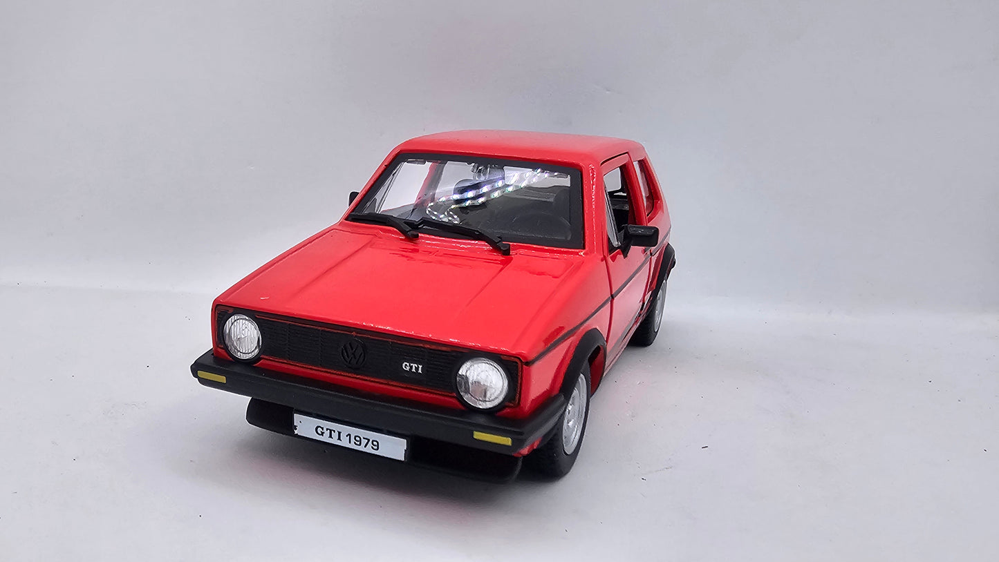 Volkswagen Golf Mk1 GTI 1979 - Escala 1/24 - Burago - (Sin caja)