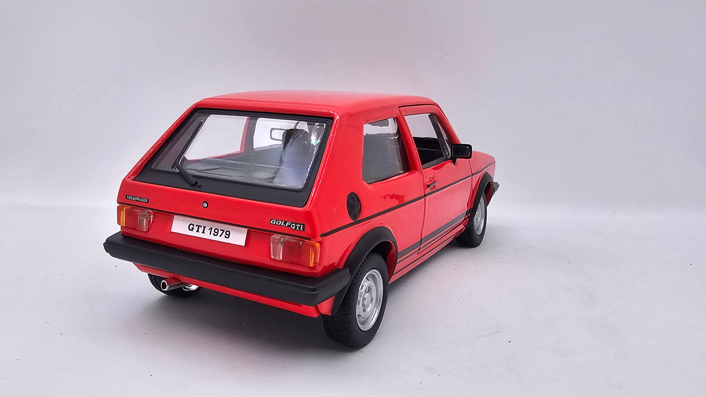Volkswagen Golf Mk1 GTI 1979 - Escala 1/24 - Burago - (Sin caja)
