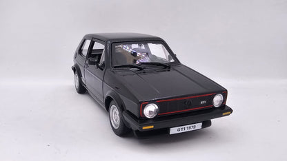 Volkswagen Golf Mk1 GTI 1979 - Escala 1/24 - Burago - (Sin caja)