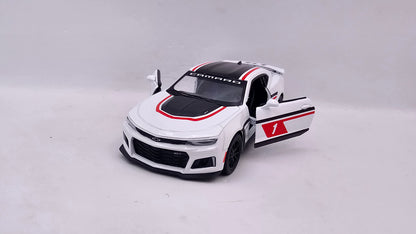 Chevrolet Camaro ZL1  2017 Custom - Escala 1/38 - Kinsmart - (Sin caja)