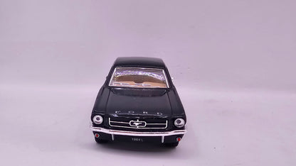 Ford Mustang 1964 - Escala 1/36 - Kinsmart - (Sin caja)