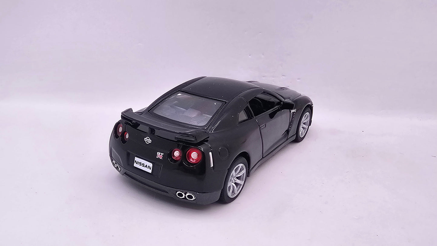Nissan GT-R R35 2009 - Escala 1/36 - Kinsmart - (Sin caja)