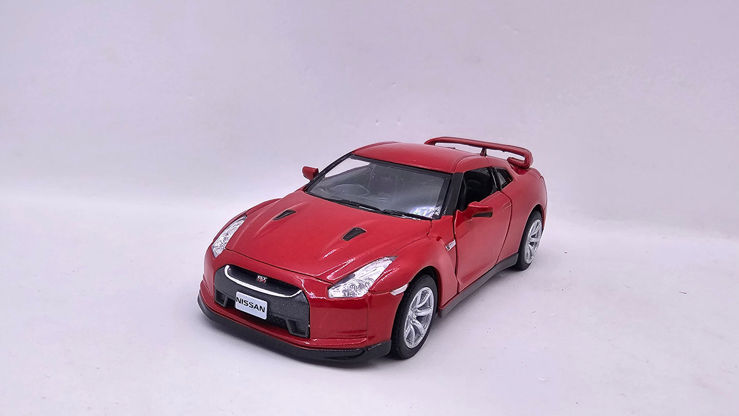 Nissan GT-R R35 2009 - Escala 1/36 - Kinsmart - (Sin caja)