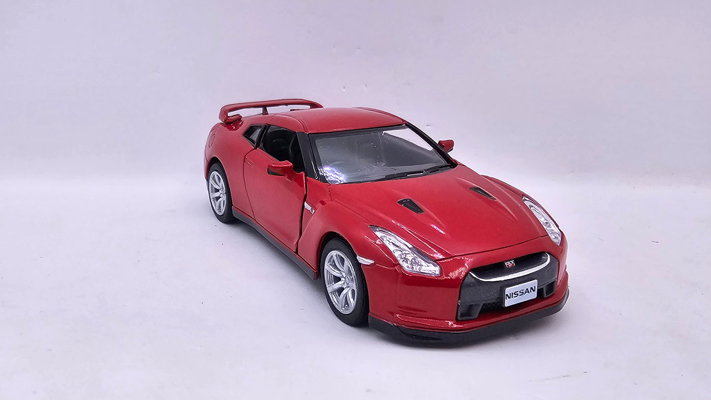 Nissan GT-R R35 2009 - Escala 1/36 - Kinsmart - (Sin caja)