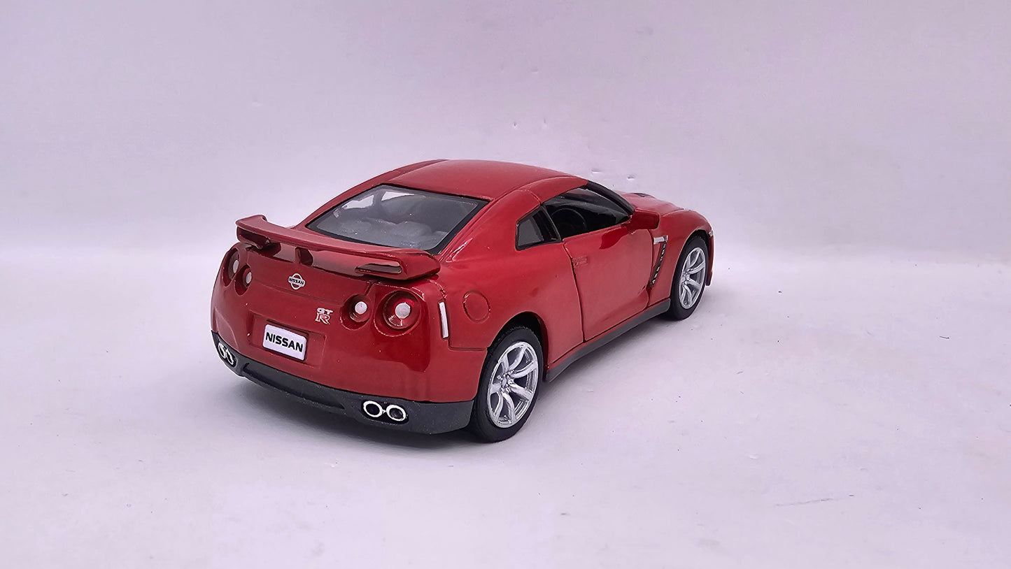 Nissan GT-R R35 2009 - Escala 1/36 - Kinsmart - (Sin caja)