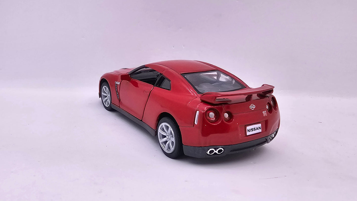 Nissan GT-R R35 2009 - Escala 1/36 - Kinsmart - (Sin caja)