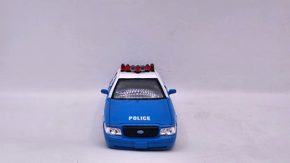 Ford Crown Victoria Police Interceptor - Escala 1/42 - Kinsmart - (Sin caja)