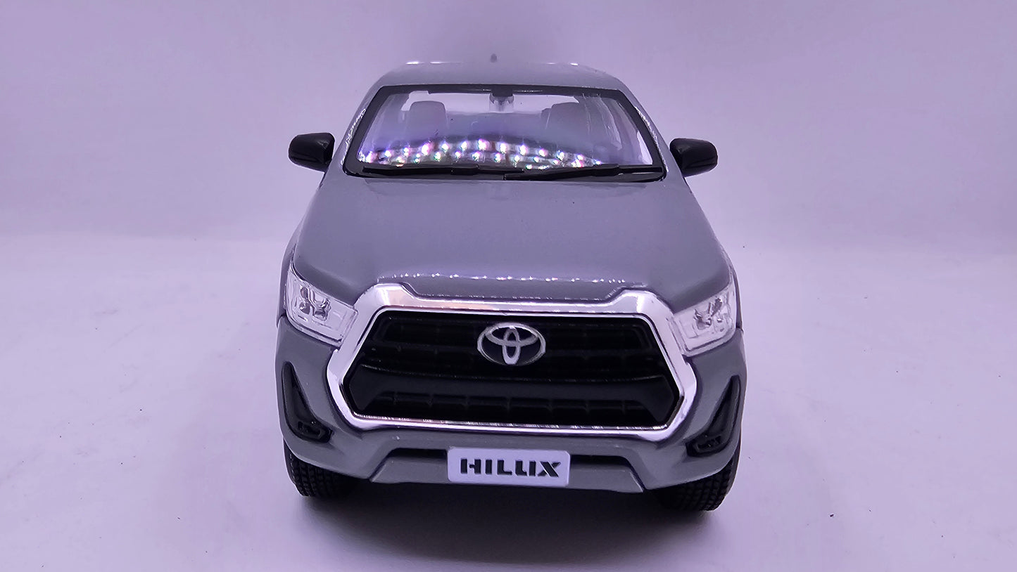 Toyota Hilux - Escala 1/24 (1/27) - Maisto - (Sin caja)