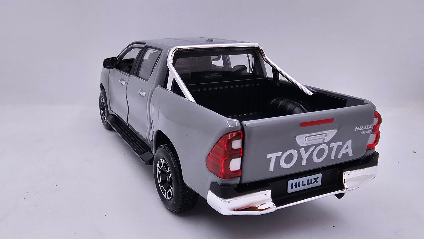 Toyota Hilux - Escala 1/24 (1/27) - Maisto - (Sin caja)