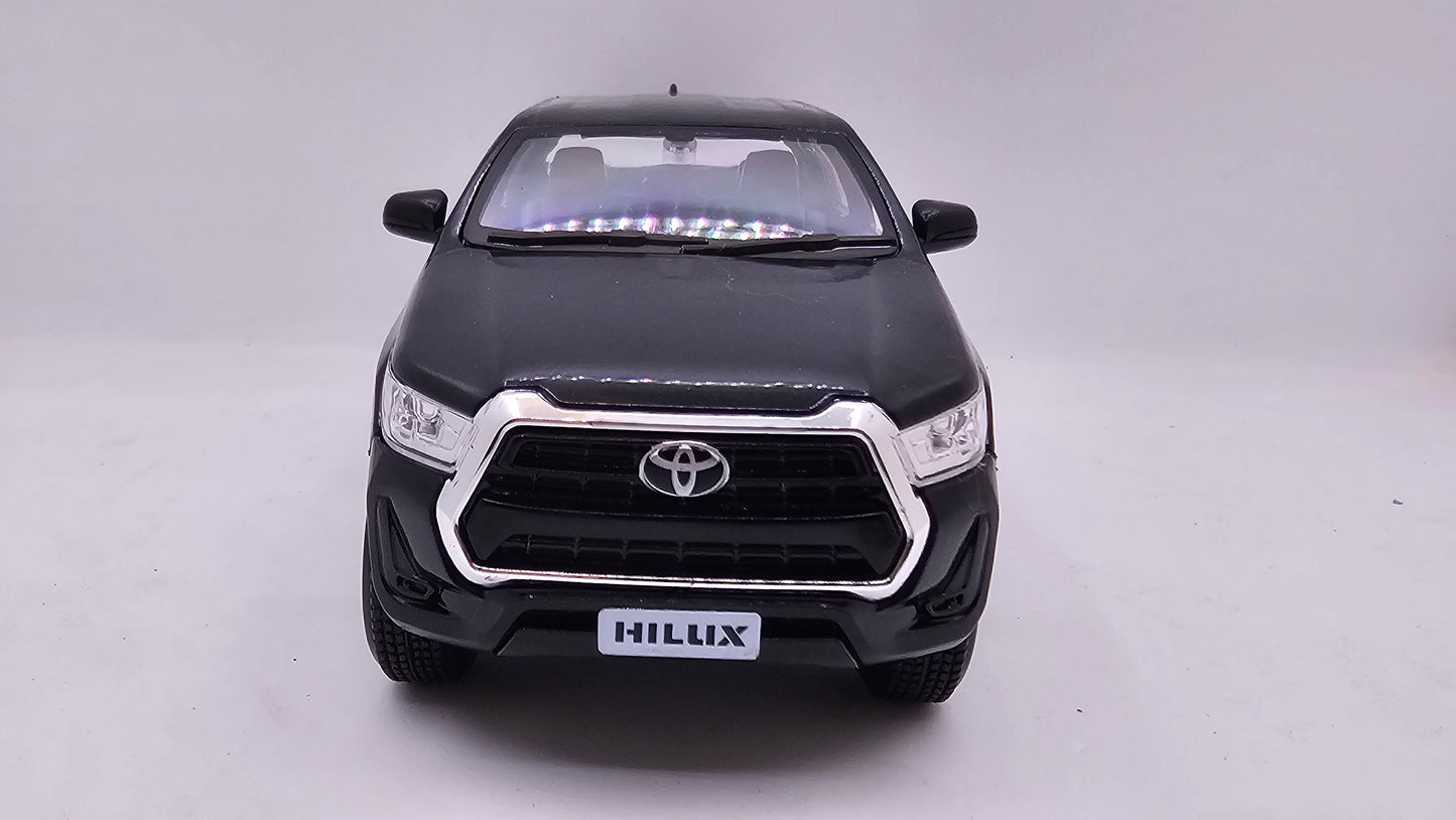 Toyota Hilux - Escala 1/24 (1/27) - Maisto - (Sin caja)
