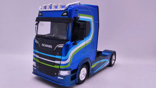 Camion Scania 770 S -  Escala 1/43 - Burago - (Sin Caja)