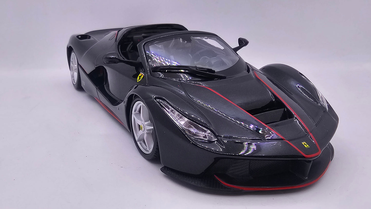 LaFerrari Aperta - Escala 1/24 - Burago - (Sin caja)