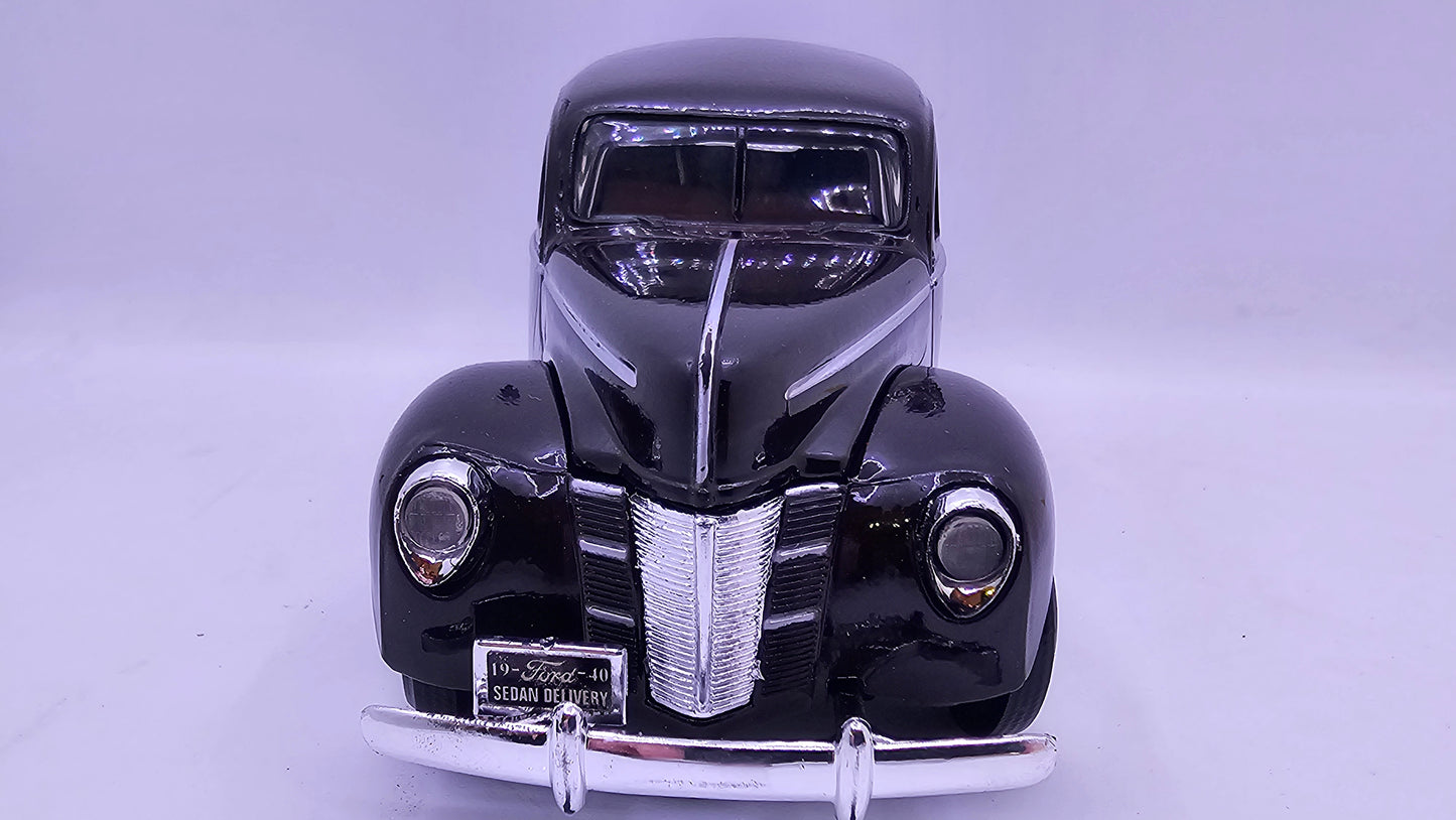 Ford Sedan Delivery - Escala 1/24 - MotorMax - (Sin caja)