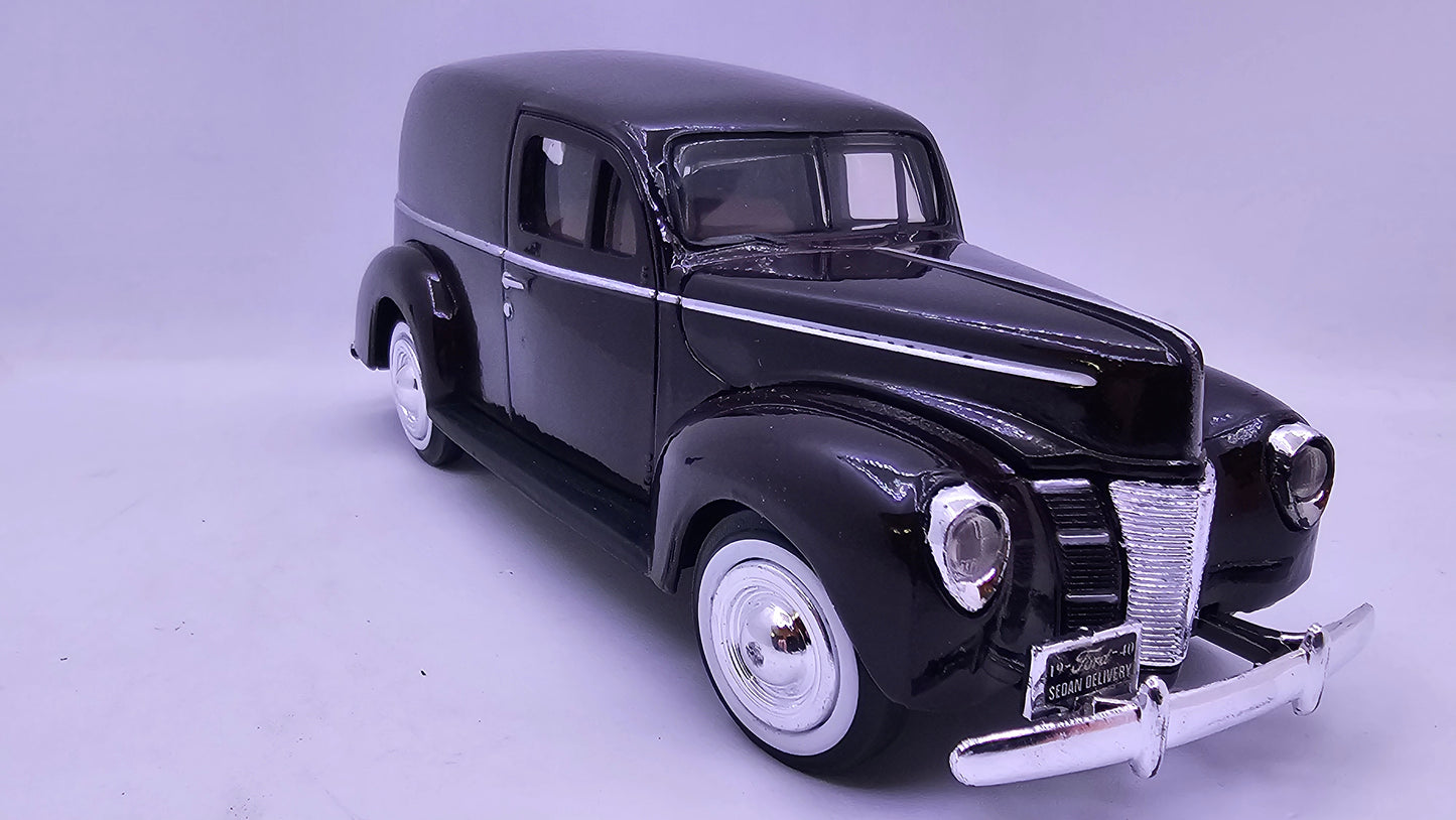 Ford Sedan Delivery - Escala 1/24 - MotorMax - (Sin caja)