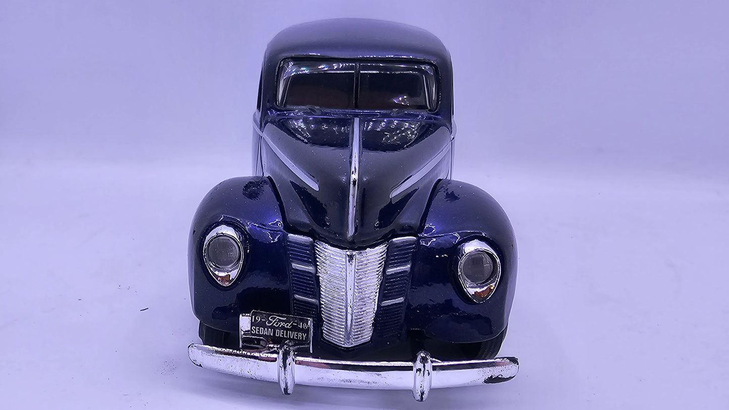 Ford Sedan Delivery - Escala 1/24 - MotorMax - (Sin caja)