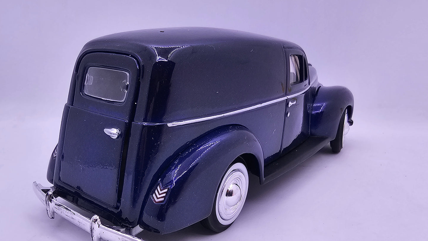 Ford Sedan Delivery - Escala 1/24 - MotorMax - (Sin caja)