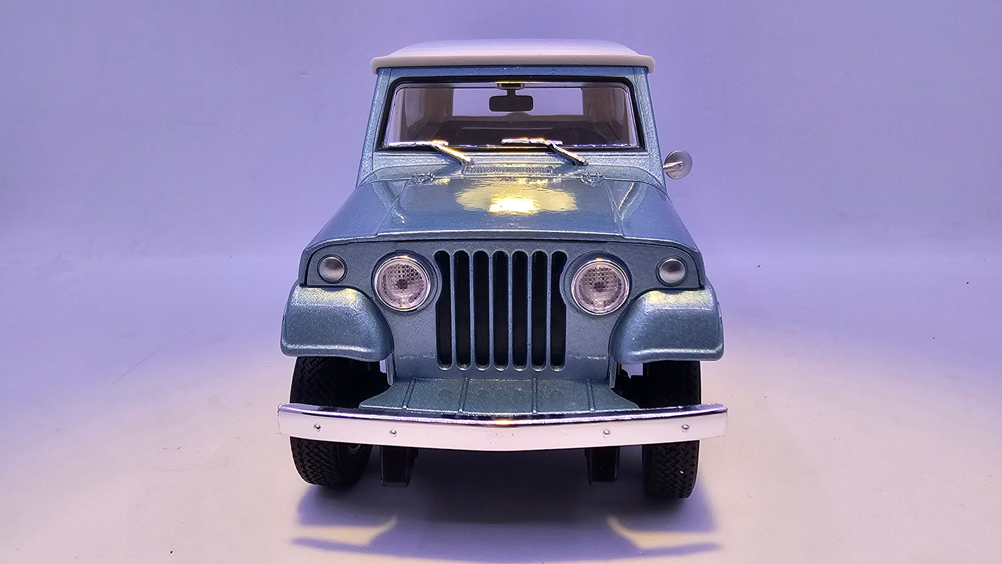 Jeep Commando - Escala 1/24 - Welly - (Sin caja)