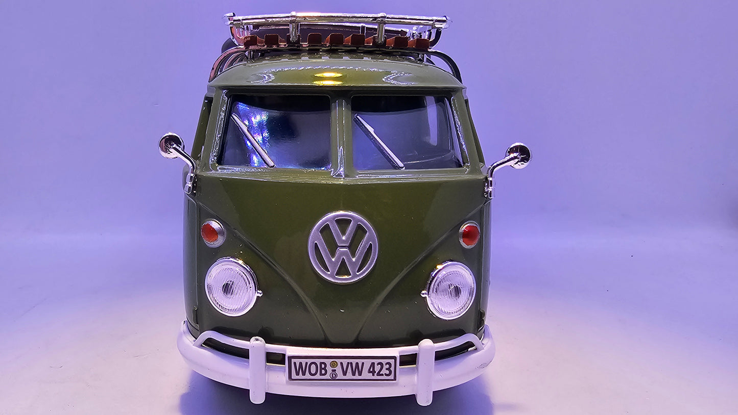 Volkswagen Type 2 Delivery Van - Escala 1/24 - MotorMax - (Sin caja)
