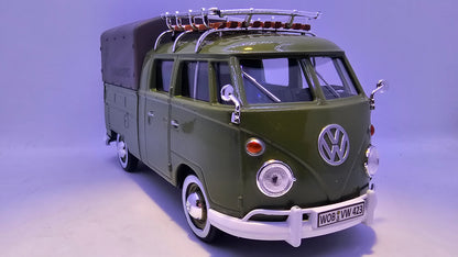 Volkswagen Type 2 Delivery Van - Escala 1/24 - MotorMax - (Sin caja)