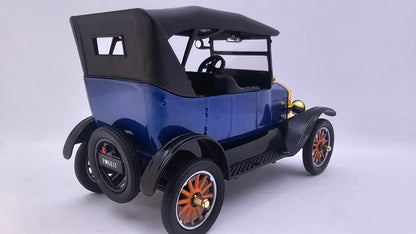 Ford Model T-Touring 1925 4 Puertas - Escala 1/24 - MotorMax - (Sin caja)