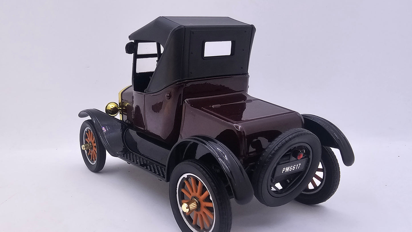 Ford Model T-Runabout 1925 2 Puertas - Escala 1/24 - MotorMax - (Sin caja)