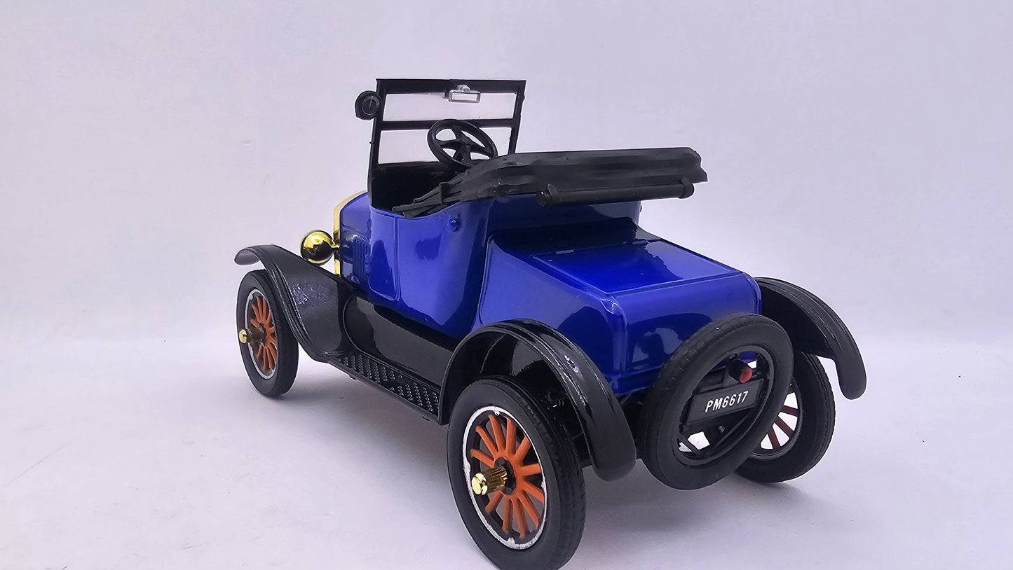 Ford Model T-Runabout 1925 2 Puertas - Escala 1/24 - MotorMax - (Sin caja)