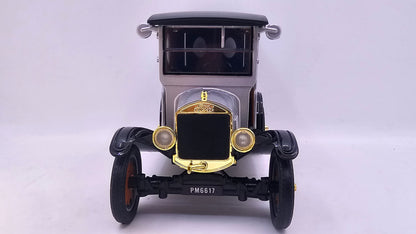 Ford Model T-Touring 1925 Paddy Wagon - Escala 1/24 - MotorMax - (Sin caja)