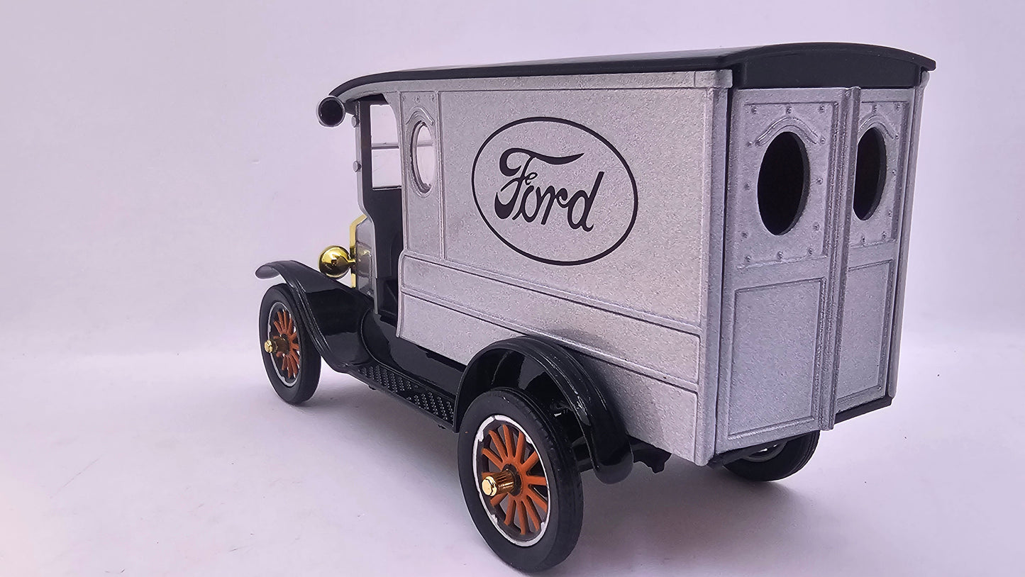 Ford Model T-Touring 1925 Paddy Wagon - Escala 1/24 - MotorMax - (Sin caja)