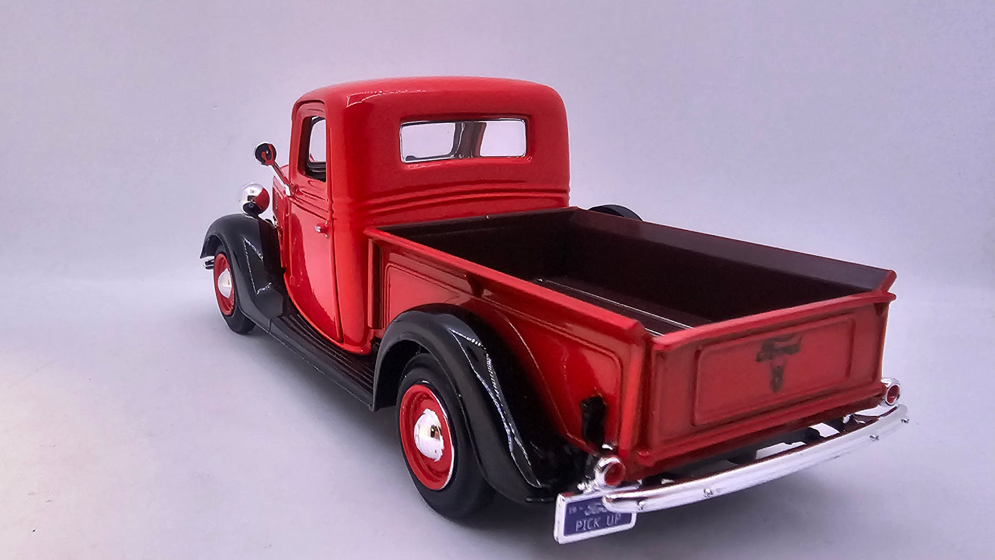 Ford Pick-Up 1937 - Escala 1/24 - MotorMax - (Sin caja)