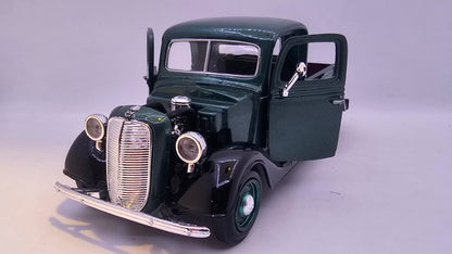 Ford Pick-Up 1937 - Escala 1/24 - MotorMax - (Sin caja)