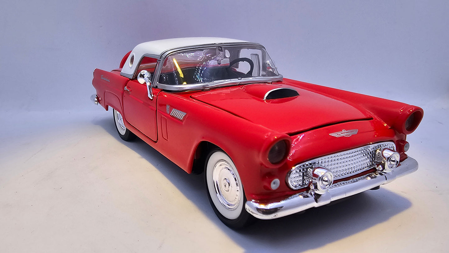 Ford Thunderbird - Escala 1/24 - MotorMax - (Sin caja)