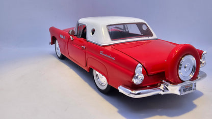 Ford Thunderbird - Escala 1/24 - MotorMax - (Sin caja)