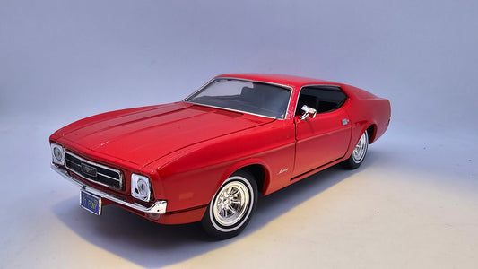 Ford Mustang SportsRoof 1971 - Escala 1/24 - MotorMax - (Sin caja)