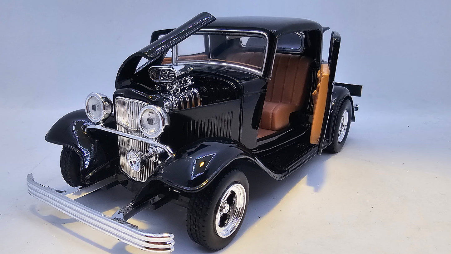 Ford Coupe 1932 - Escala 1/24 - MotorMax - (Sin caja)