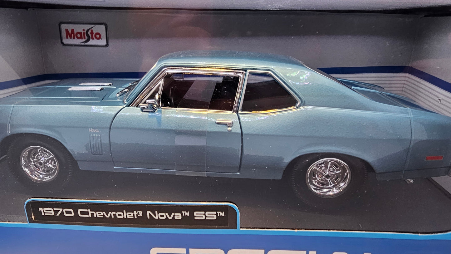 Chevrolet Nova SS 1970 - Escala 1/18 - Maisto