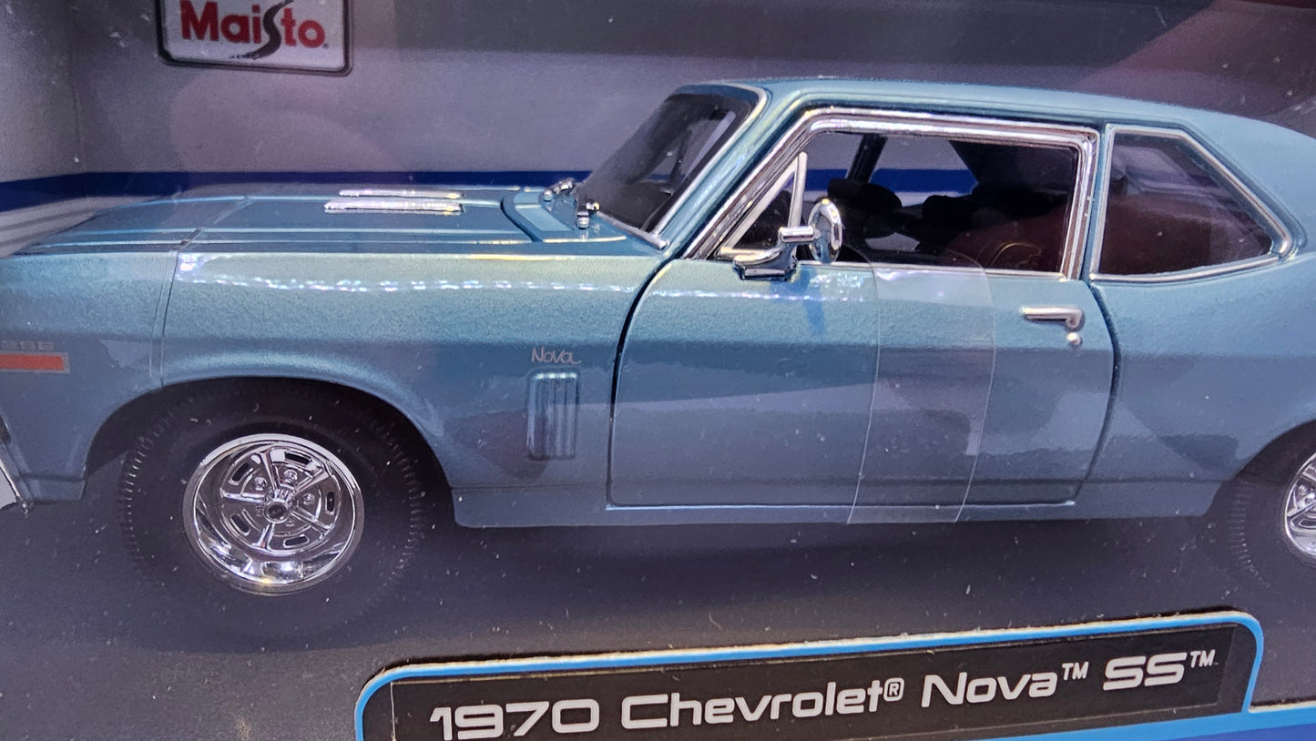 Chevrolet Nova SS 1970 - Escala 1/18 - Maisto
