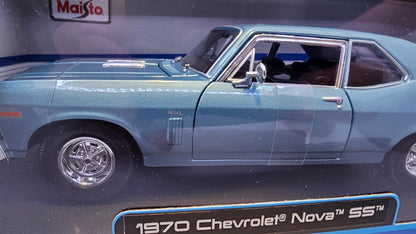 Chevrolet Nova SS 1970 - Escala 1/18 - Maisto
