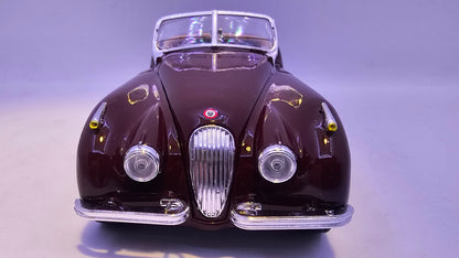 Jaguar XK 120 - Escala 1/24 - Burago - (Sin caja)