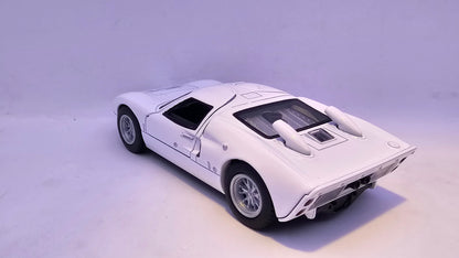 Ford GT40 MKII 1966 - Escala 1/32 - Kinsmart - (Sin caja)