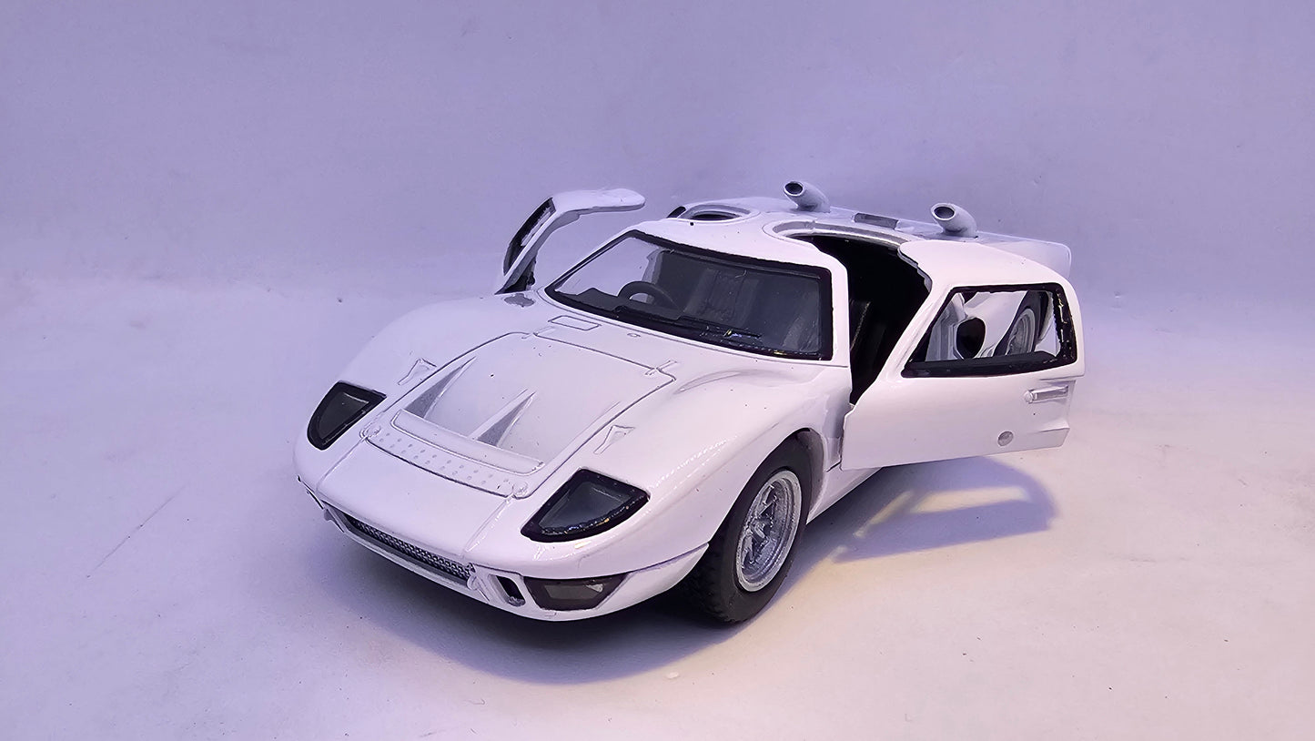 Ford GT40 MKII 1966 - Escala 1/32 - Kinsmart - (Sin caja)