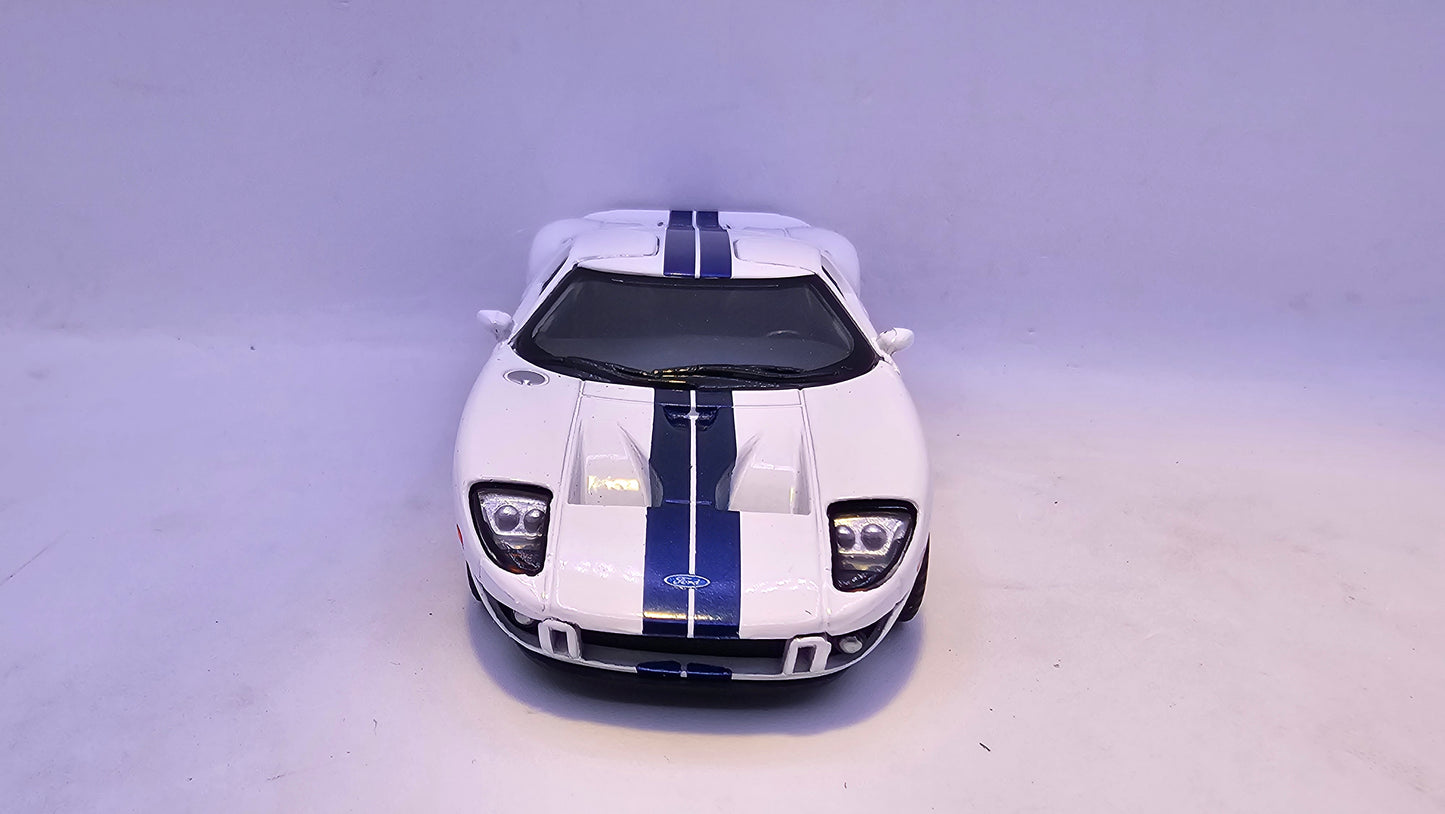 Ford GT 2006 - Escala 1/36 - Kinsmart - (Sin caja)
