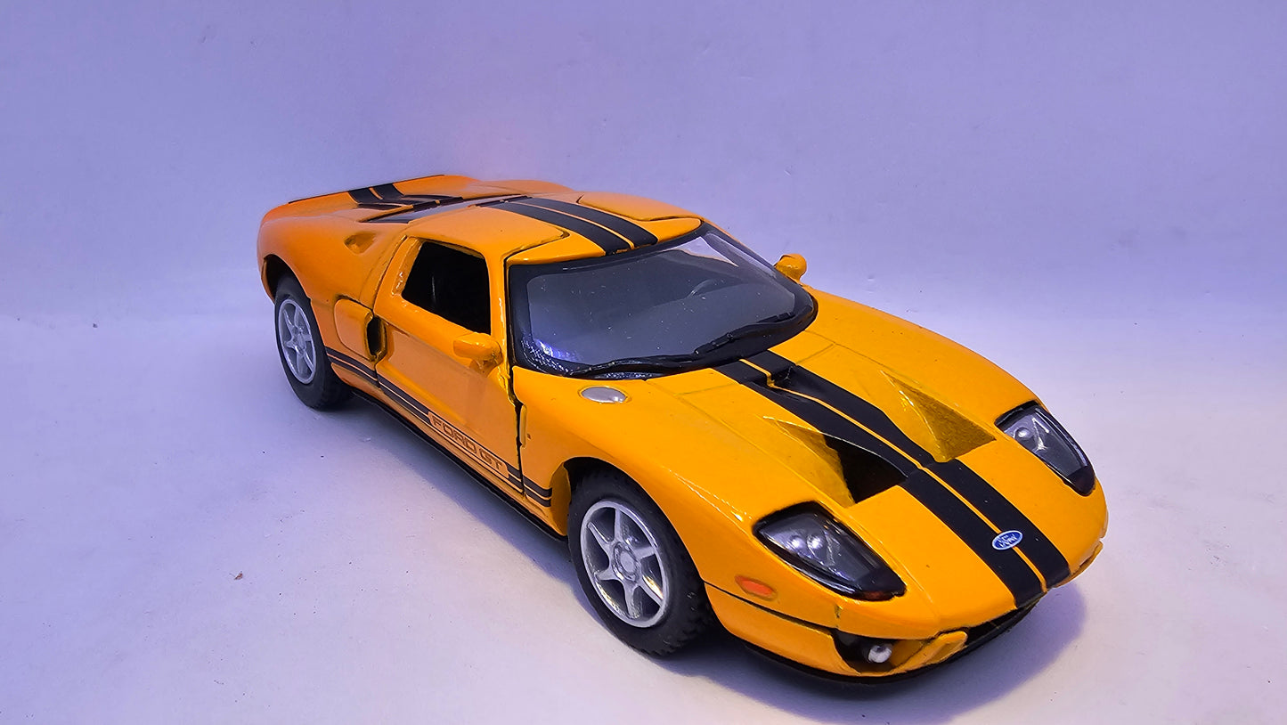 Ford GT 2006 - Escala 1/36 - Kinsmart - (Sin caja)