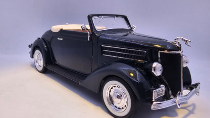 Ford Deluxe Cabriolet 1936 - Escala 1/24 - Welly - (Sin caja)