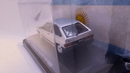 Volkswagen Gol GL 1.8 1993 - Escala 1/43 - Salvat