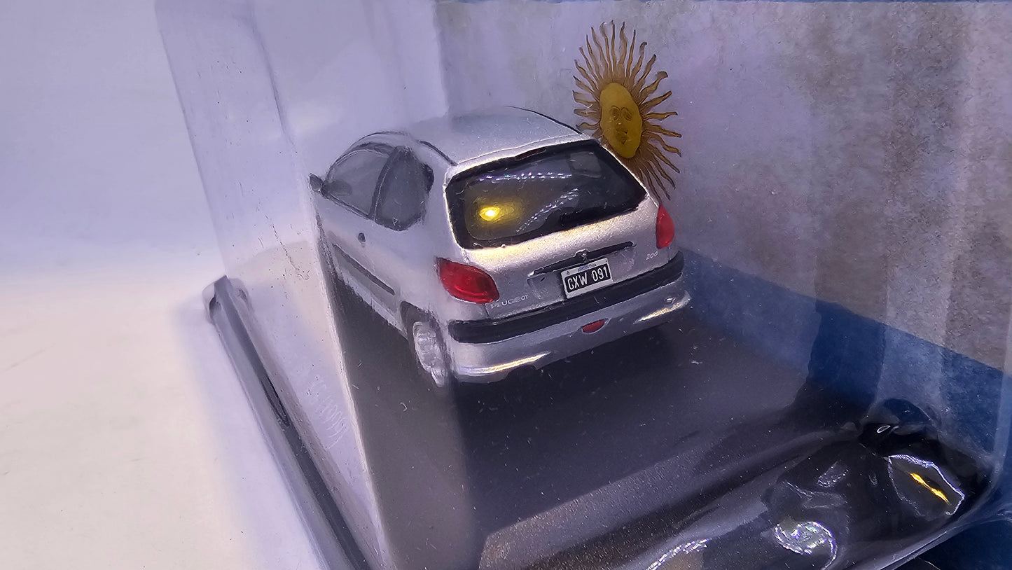 Peugot 206 XS 1999 - Escala 1/43 - Salvat