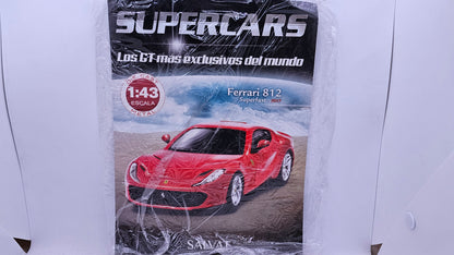 Ferrari 812 Superfast 2017 - Escala 1/43 - Salvat
