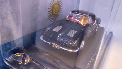 Chevrolet Corvette Convertible 1963 - Escala 1/43 - Salvat